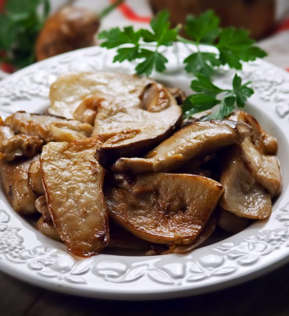 Funghi arrosto - Roasted mushrooms Funghi arrosto - Roasted mushrooms